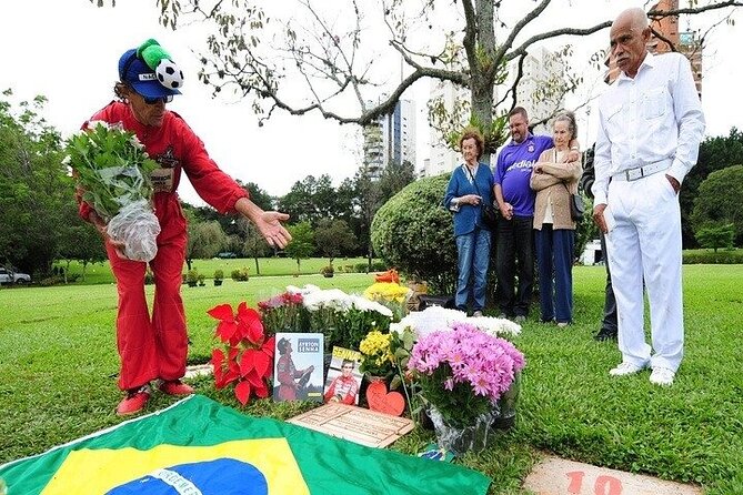 6 Hour Ayrton Senna Tour – The Greatest Formula 1 Drivers of all Time - Praça Ayrton Senna do Brasil and the bronze monument