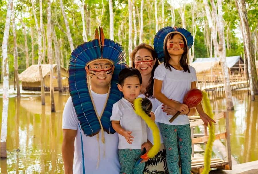 Amazon Safari® Manaus: Day trip on the Amazon River - Guide service and language expectations