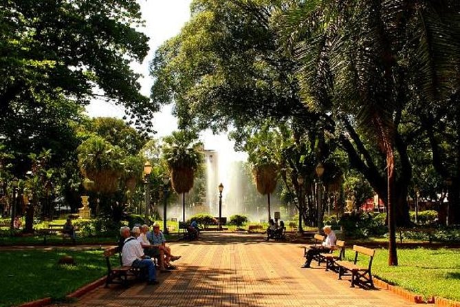 Ancient Rio and Santa Teresa Tour with Hotel pick-up and drop-off - Praça XV and the imperial center of Rio