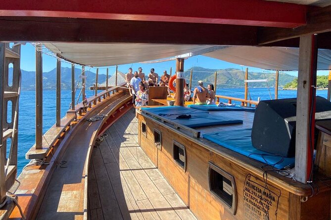 Angra dos Reis Boat Tour with Lunch - Freguesia de Santana offers a calmer shore