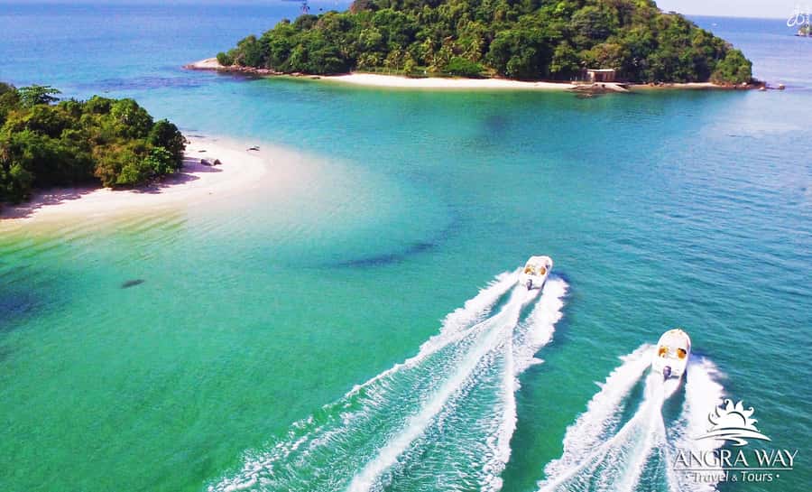 Angra dos Reis: Super Lagoa Azul Speedboat Tour - At a glance