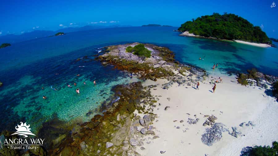 Angra dos Reis: Super Lagoa Azul Speedboat Tour - Why this speedboat route works well
