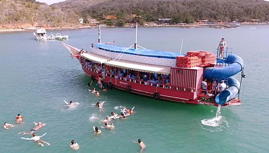 Armação dos Búzios: 3-Stop Schooner Boat Ride - The first views: Ilha do Caboclo to João Fernandes