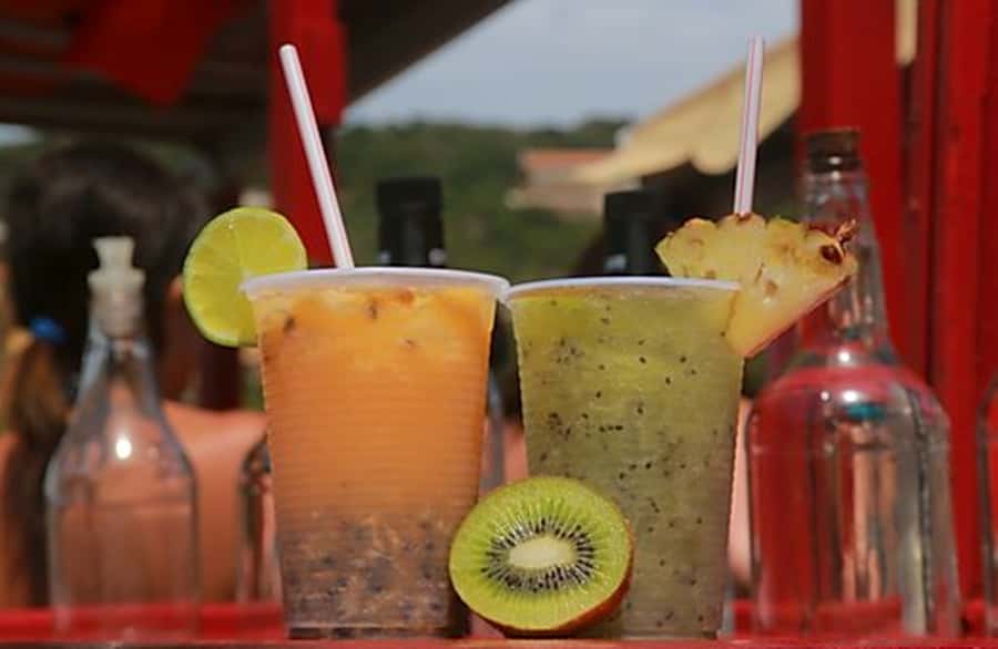 Armação dos Búzios: 3-Stop Schooner Boat Ride - Who will get the most from the $19 fare