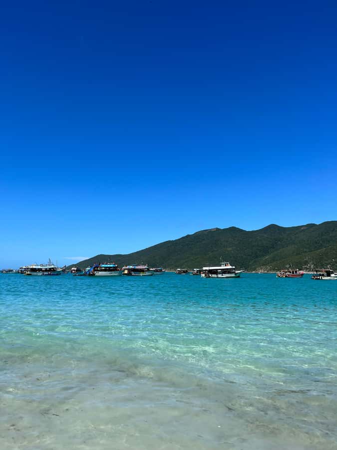 Arraial do Cabo: Boat Trip with Waterslide - The staircase at Prainhas do Pontal do Atalaia