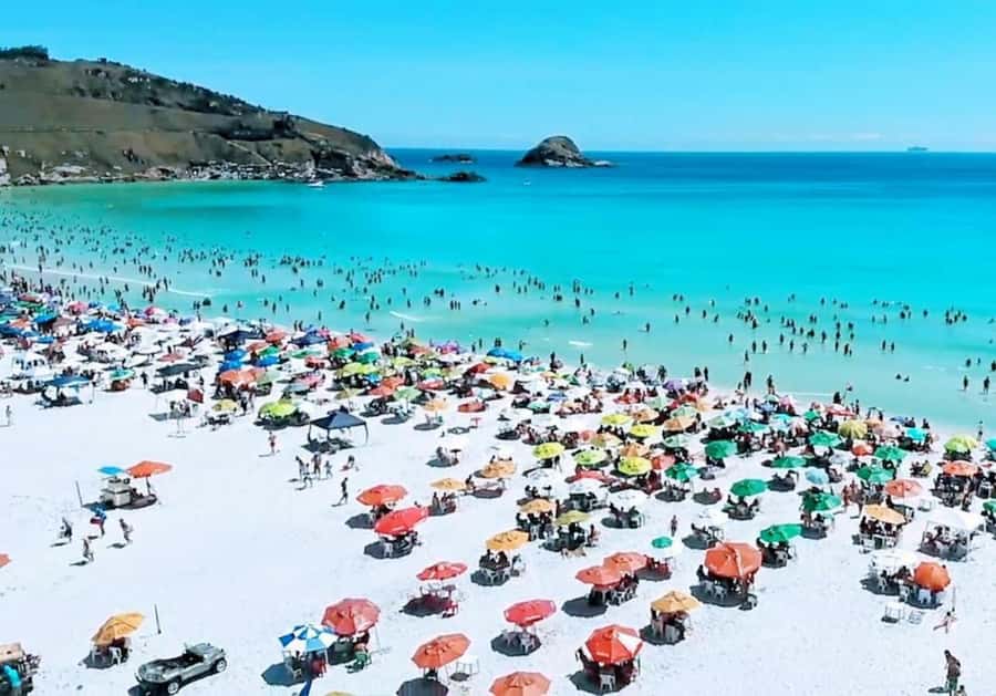 Arraial do Cabo, Brazil's version of the Caribbean. - Leaving Rio from Leblon, Ipanema, or Copacabana