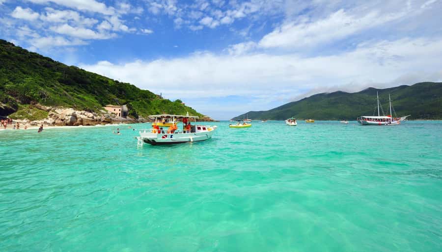 Arraial do Cabo, Brazil's version of the Caribbean. - Praia do Farol is the headline stop
