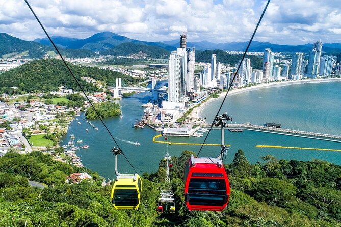 Balneário Camboriú tour and cable car ride from Florianópolis - Atlântica Avenue and Barra Norte