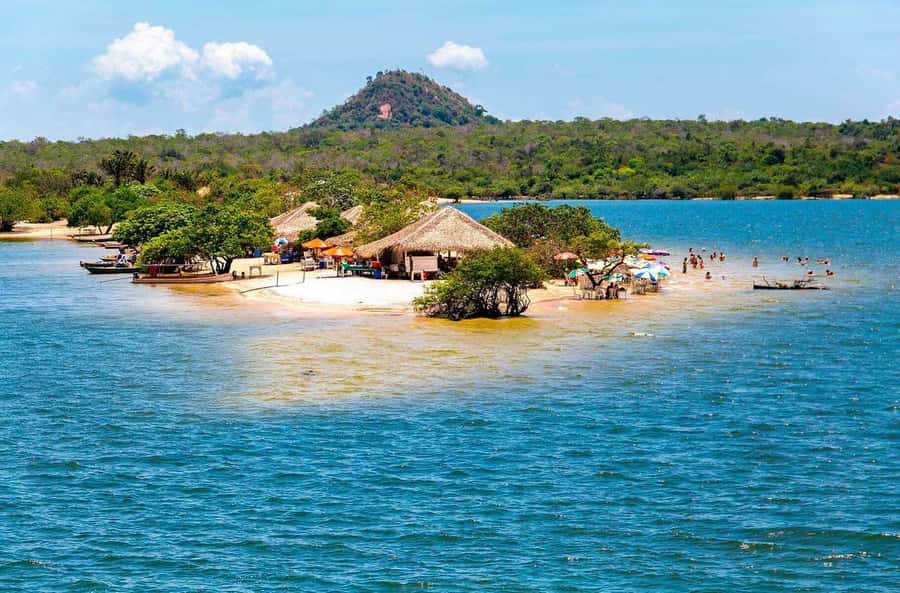 Belém: 2, 3 or 4-Day Marajó Island Excursion with Lodging - The 3-day plan: ruins, mangroves, and two beaches