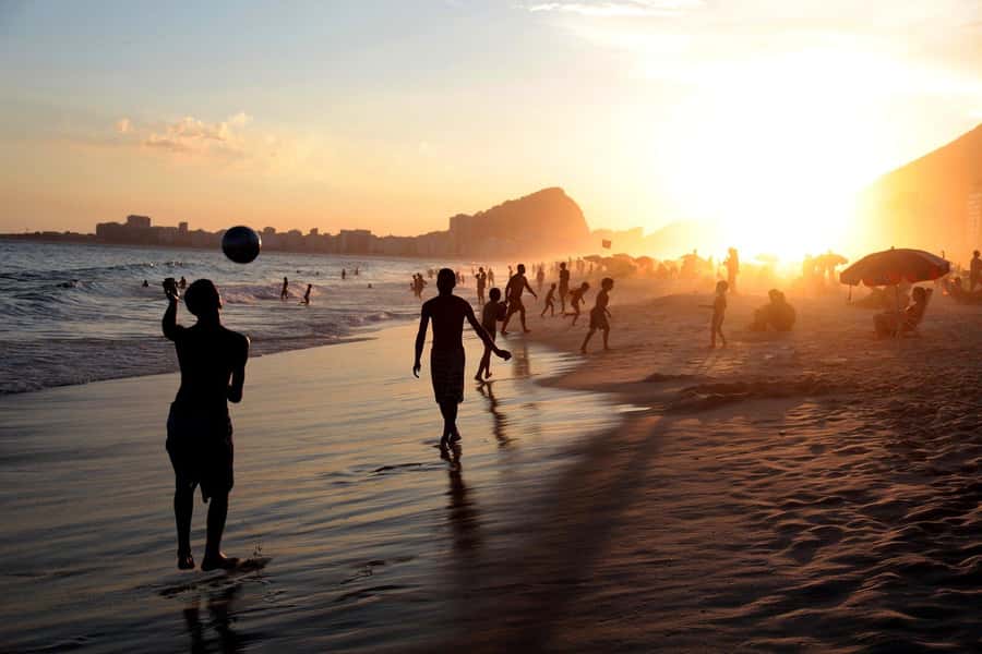 Bossa Nova and the Carioca life - Copacabana and Ipanema - Bossa Nova, sports, and the Carioca way of life