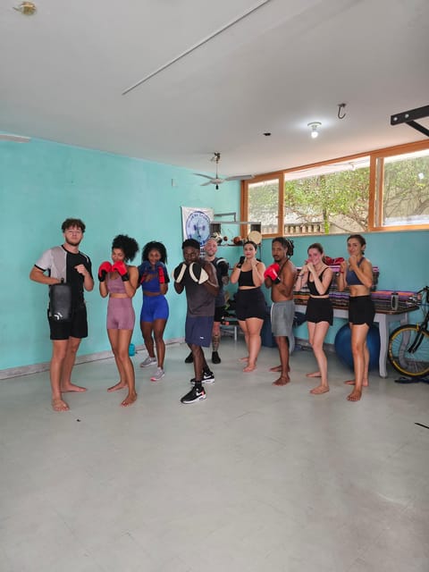 BOXE CLASS - EX BAHIAN CHAMPION (SALVADOR-BA) - The workout section raises the intensity