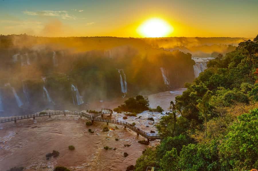 Brazil & Argentina: Iguazu Falls Both Sides in One Day - Brazil provides the grand overview
