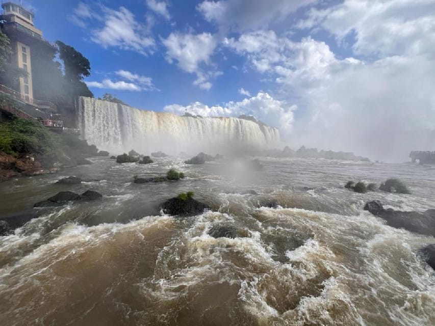 Brazilian Falls & Macuco Safari: transfer with ticket - Devil’s Throat is the main payoff