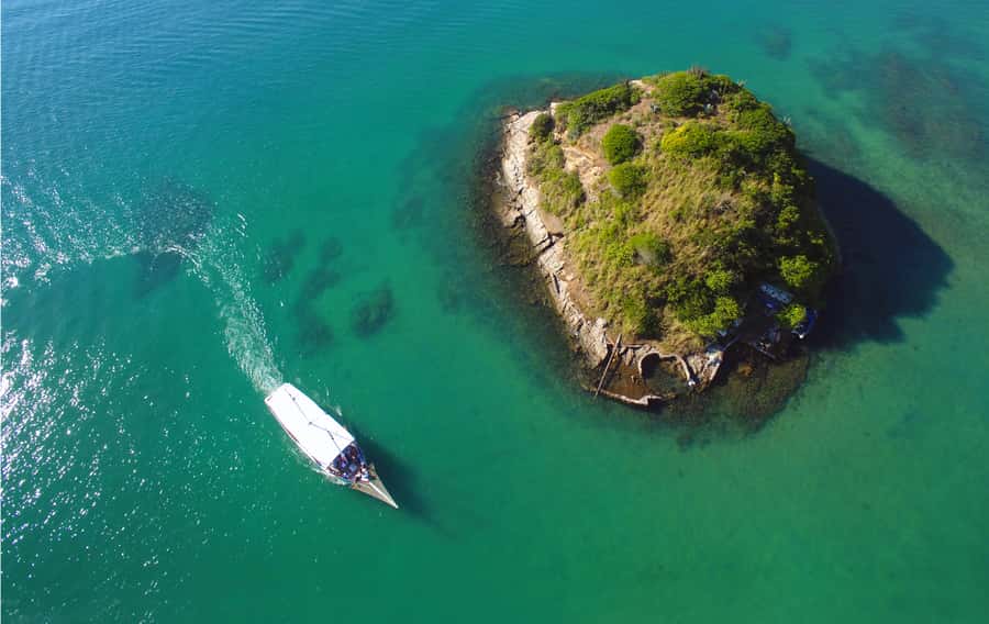 Búzios 2.5-Hour Schooner Boat Experience - What the three swimming stops are really like