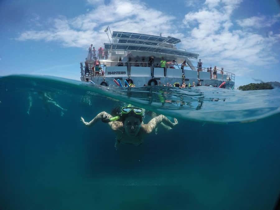 Búzios: Catamaran Boat Tour - The First 30-Minute Swim Near João Fernandes