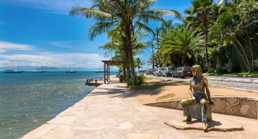 Búzios: City Tour & Beach Hopping with Lunch - Who will enjoy this day most