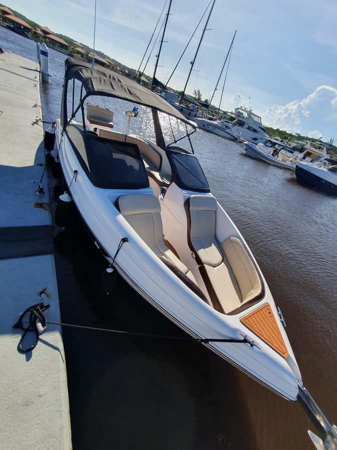Búzios: Speedboat tour of 2 islands and 11 beaches - How much value do you get for $522?