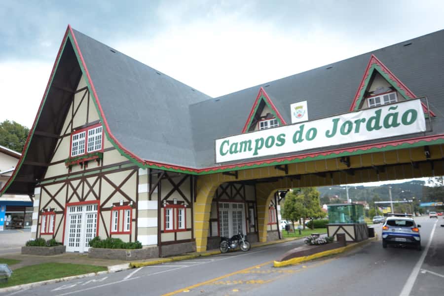 Campos do Jordão: Full-Day Private Tour from São Paulo - How this compares with staying overnight