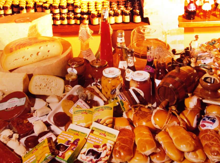 Canela/Gramado: South Wineries, Wine Train, & Italian Park - Tramontina, cheese, and the shopping stops