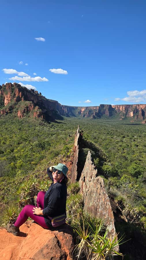 Chapada dos Guimarães:Cidade de Pedra + Vale do Rio Claro with Véu de Noiva - Guides, group size, and service