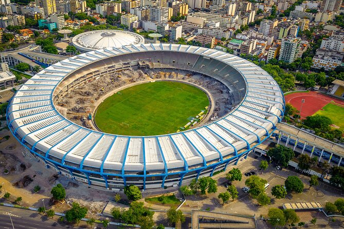City Tour Full VIP - Corcovado Train + Churrascaria Rodízio - How the group size and vehicle affect the day