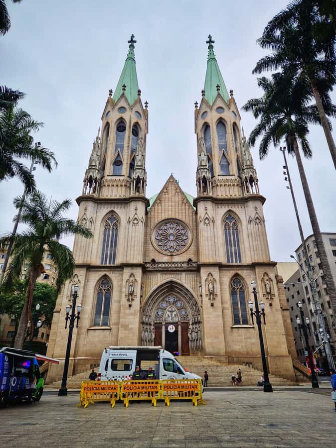 Companionship of a bilingual guide in São Paulo - Parks, districts, and local places