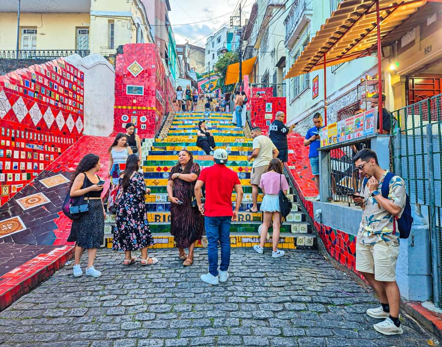 Corcovado, Sugarloaf Mountain, and Selarón Steps 6-Hour Tour - Two cable cars above Guanabara Bay