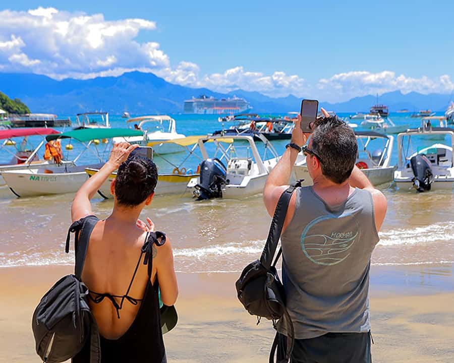 Discover Ilha Grande on a Boat Tour - Departing from Angra - Boats, guides, delays, and the fine print