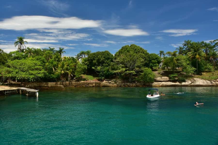 Discover Paraty's Best Islands on an Exclusive Schooner Tour - Who will enjoy this boat tour most?