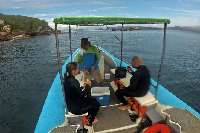 Diving with Turtles in Floripa - A Fruit Snack and Time to Relax