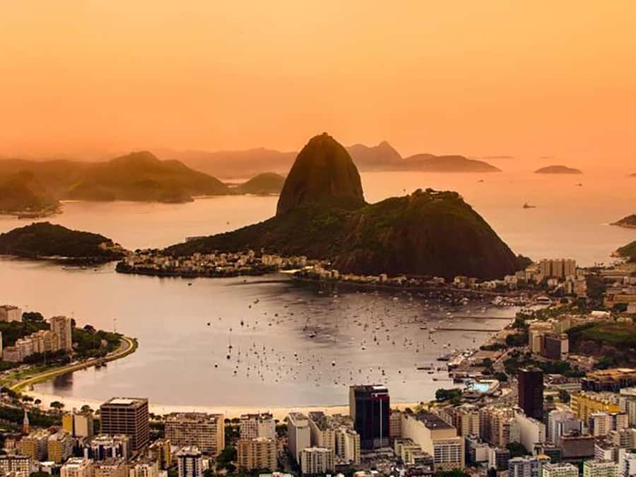 Explore Rio: Christ, Selarón, and more in 5 Hours! - Maracanã, Rio’s football landmark