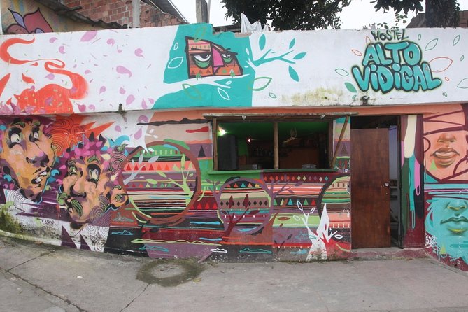 Favela Tour in Rio with Transfer service - Local Guides Are the Key to the Experience