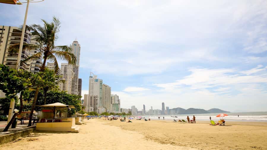 Florianópolis: Balneario Camboriu and Unipraias Park Tour - Unipraias: the day’s strongest stop