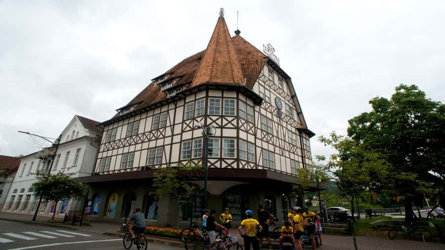 Florianópolis: Blumenau and Pomerode Germanic Route Day Trip - Schmidt Porcelain adds a local craft stop