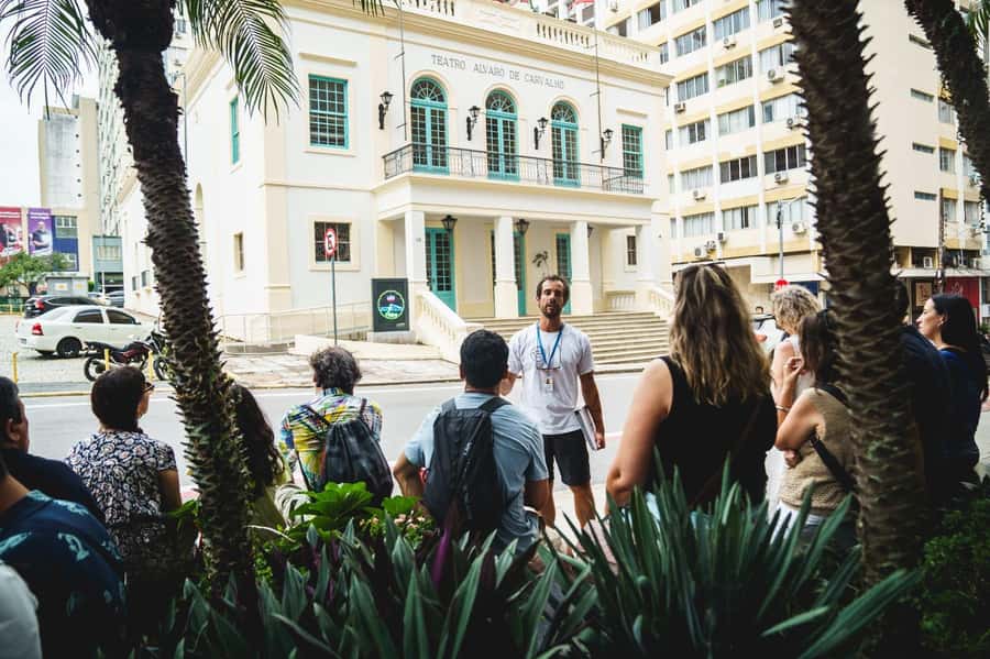 Florianopolis: Walking Tour - History, Art and Gastronomy - Cruz e Sousa Palace and November 15th Square