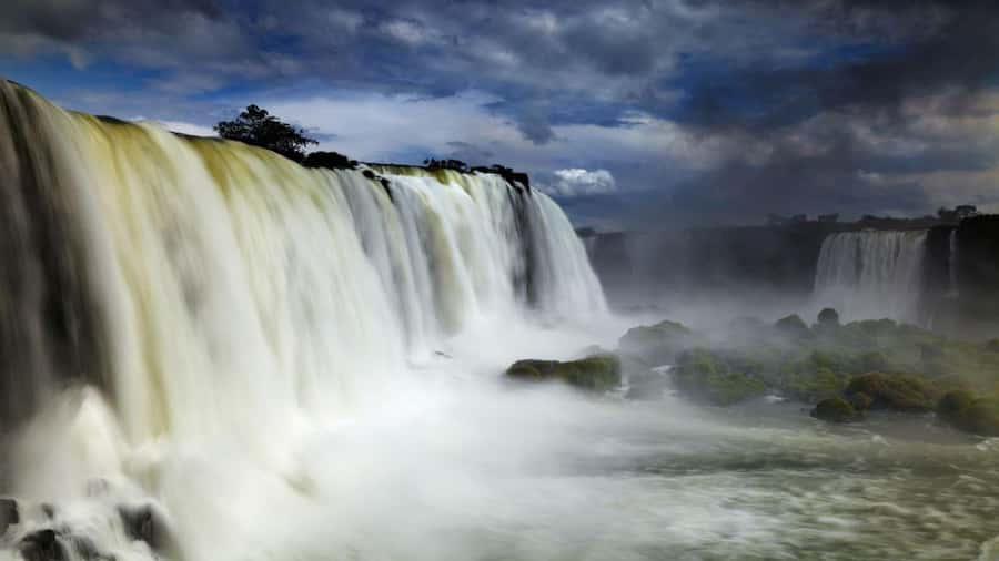Foz do Iguaçu: Brazilian Side of the Falls - The Panoramic Elevator and Porto Canoas