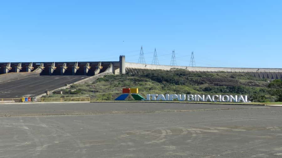Foz do Iguaçu: Itaipu Hydroelectric Dam Guided Tour - Why Itaipu Dam is worth your time