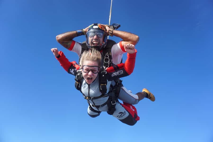 Foz do Iguacu: Skydiving Experience with Photos and Videos - The scenic flight before the jump