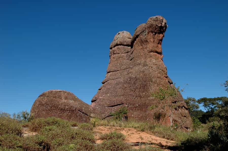 From Curitiba: Vila Velha State Park Full-Day Group Tour - Guides, Languages, and the Human Side of the Day