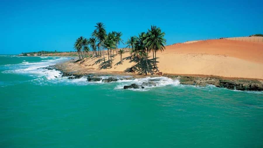 From Fortaleza: Lagoinha Beach Day Trip - Choosing between a quiet beach day and paid extras