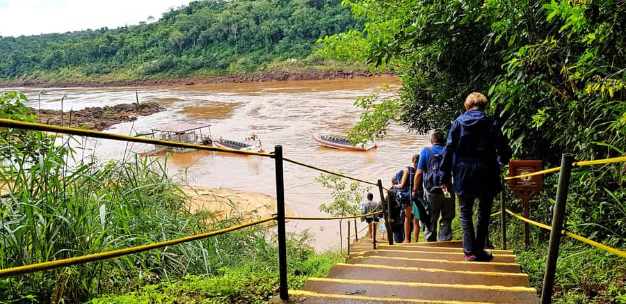 From Foz do Iguaçu: Argentinian Iguazu Falls with Boat Ride - Should you book it?