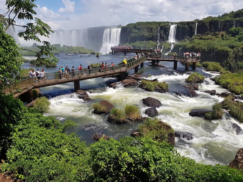 From Foz do Iguaçu: Brazilian Falls and Bird Park Tour - Who should book this tour?