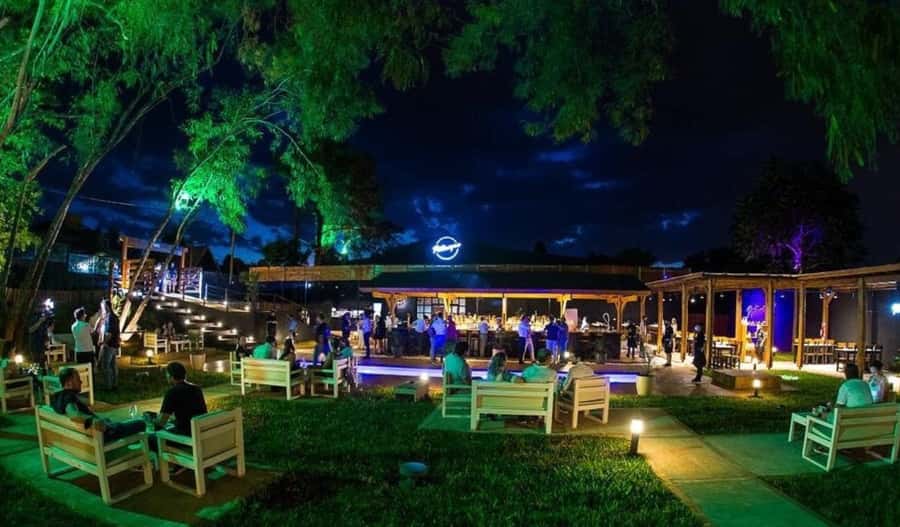 From Foz do Iguaçu: Puerto Iguazu Night Tour - The schedule is flexible for a reason