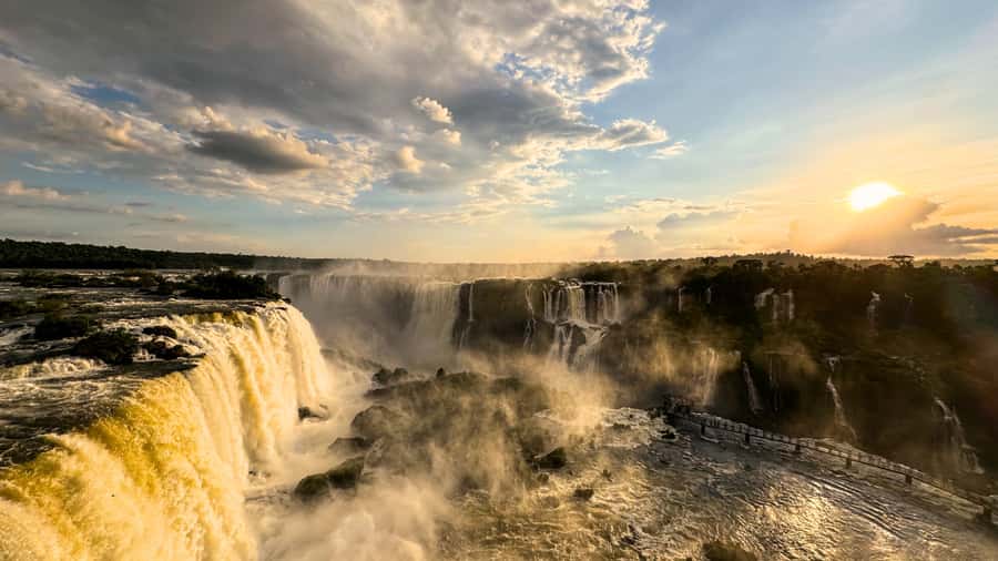 From Foz do Iguaçu: Sunset at the Falls - Key points to know before you book