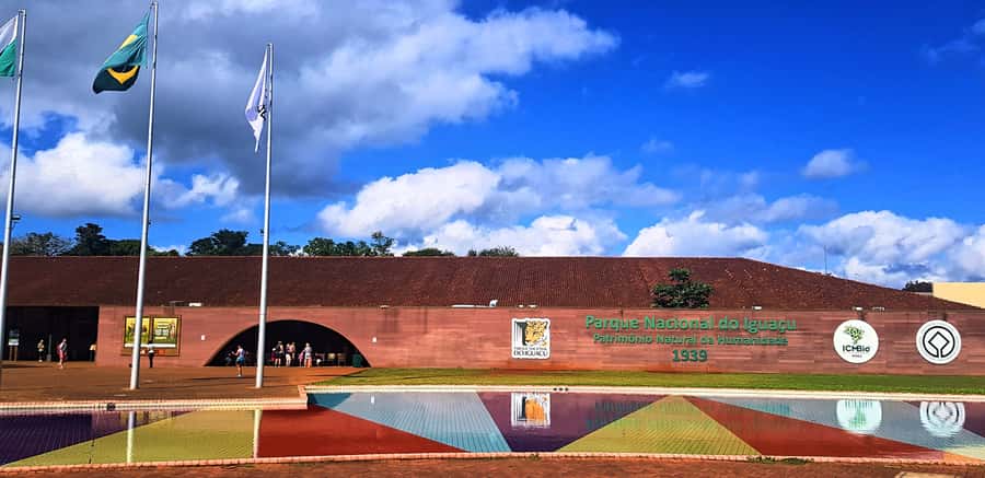 From Foz do Iguazu: Brazil Iguazu Falls & Macuco Safari Boat - Key points to know before booking