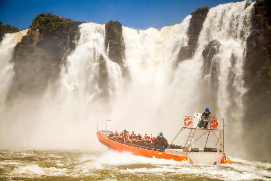 From Foz do Iguazu: Brazil Iguazu Falls & Macuco Safari Boat - What to wear and carry