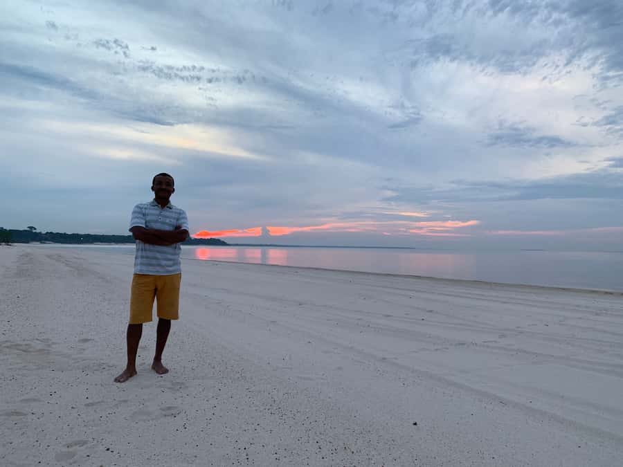 From Manaus: One-Day Amazon Jungle Experience - Sunset on the river, then a search for caimans