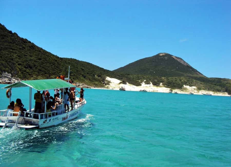 From Rio: Arraial do Cabo - The Brazilian Caribbean Daytrip - The three-hour road trip from Rio