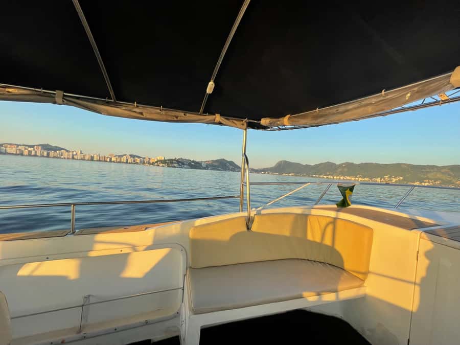 From Rio de Janeiro: Private Speedboat Tour - Bringing food for the onboard barbecue
