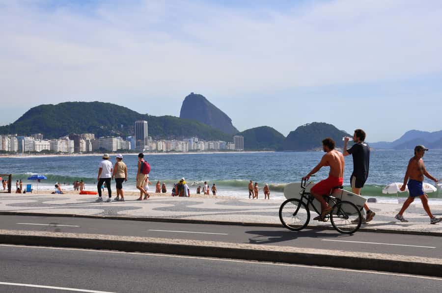 From Rio de Janeiro: Sugarloaf Mountain Tour with Cable Car - Urca Hill is more than a cable-car transfer